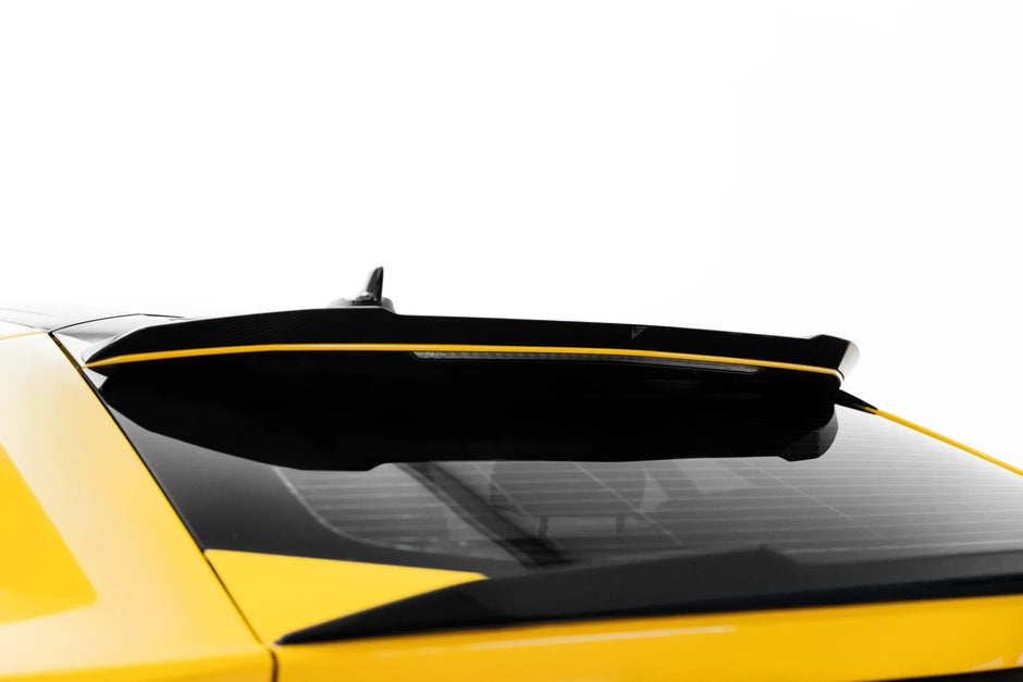 Set of Prepreg Carbon Splitters för Lamborghini Urus Mk1