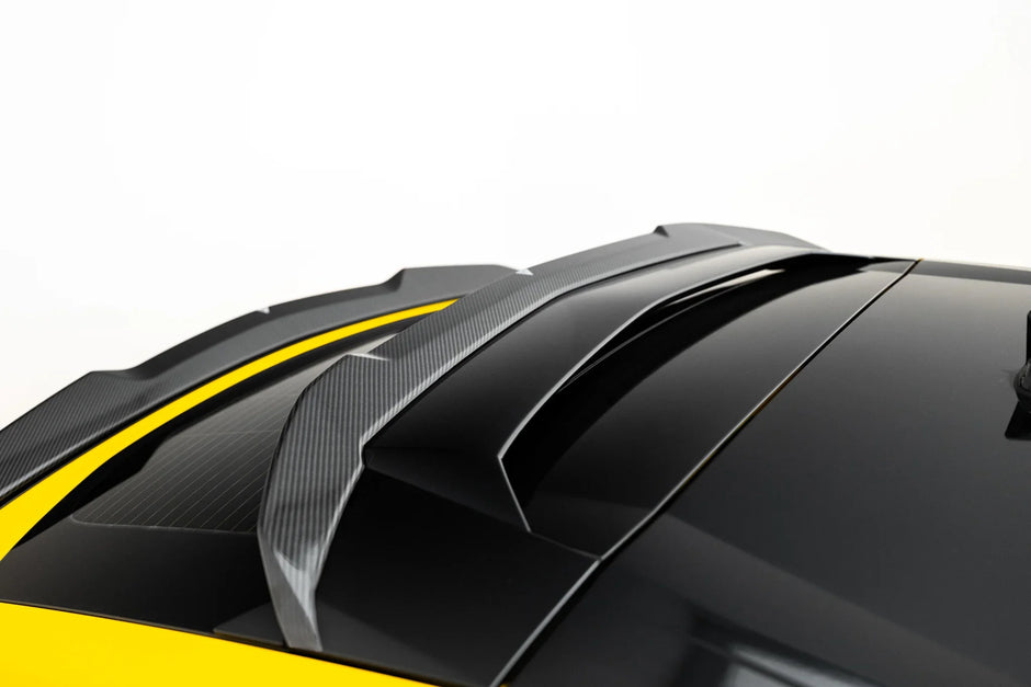 Set of Prepreg Carbon Splitters för Lamborghini Urus Mk1