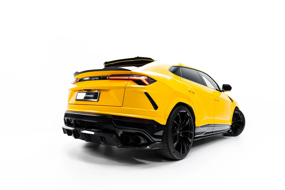 Set of Prepreg Carbon Splitters för Lamborghini Urus Mk1