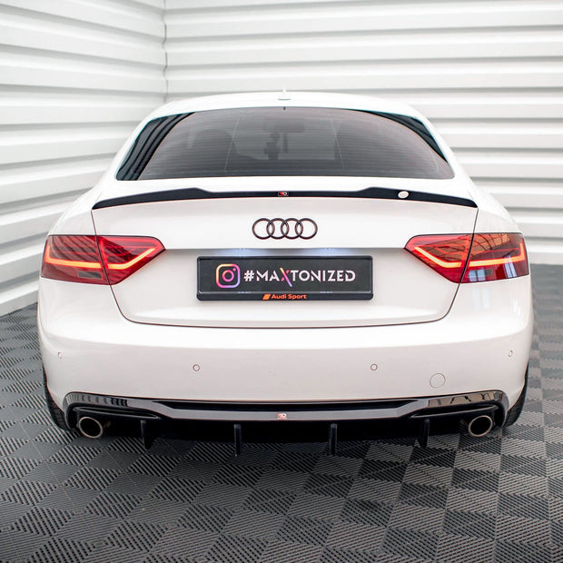 Rear Valance för Audi A5 Coupe 8T Facelift (Version with single Exhausts on both sides)