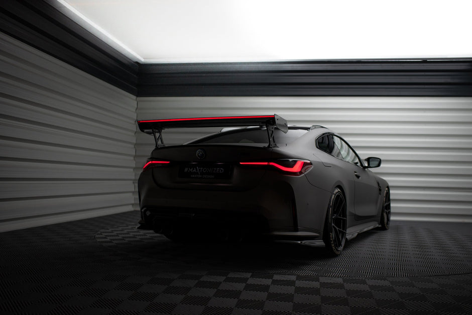 Kolfiberspoiler med yttre fästen + LED för BMW M4 G82 / G82 Facelift / M440i / 4 M-Pack G22 / G22 Facelift