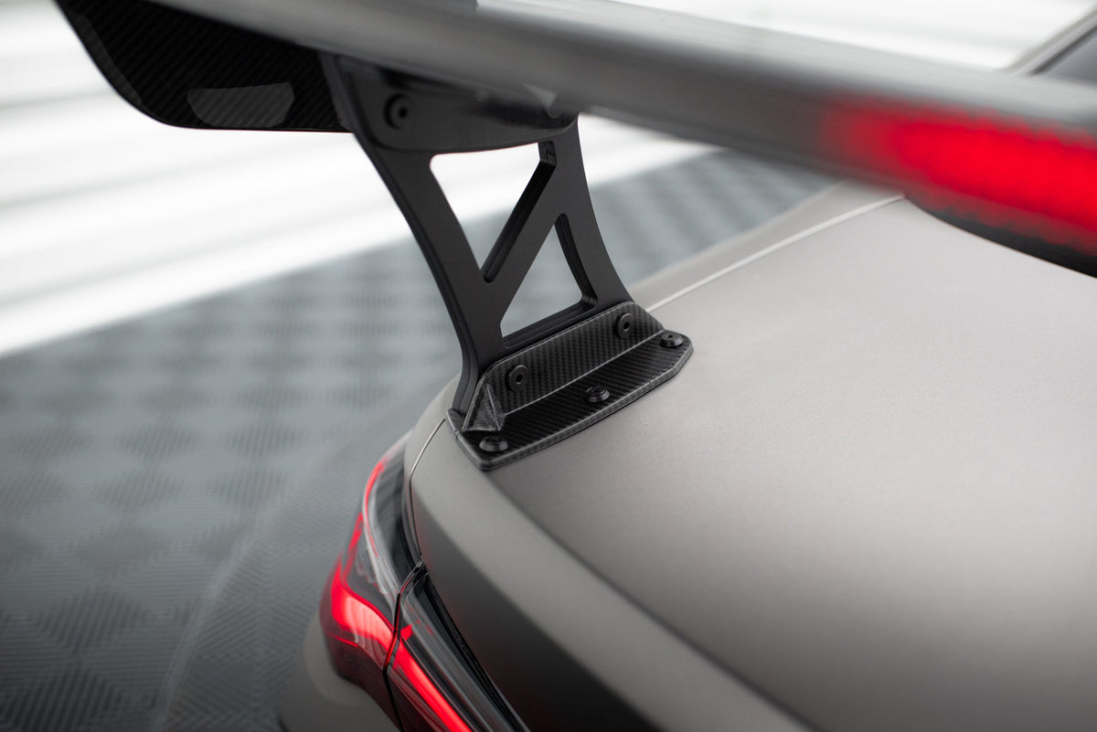 Kolfiberspoiler med yttre fästen + LED för BMW M4 G82 / G82 Facelift / M440i / 4 M-Pack G22 / G22 Facelift