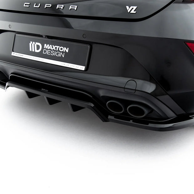 Bakre Splitter (with vertical bars) V.2 för Cupra Leon Hatchback Mk1 Facelift