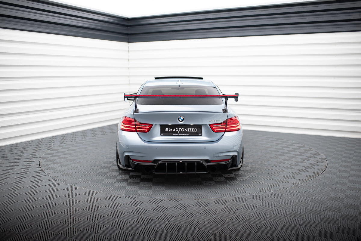 Kolfiberspoiler med yttre fästen + LED för BMW 4 F32 / 4 F32 M-Pack Coupe