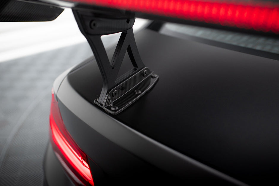 Kolfiberspoiler med inre fästen + LED för BMW M2 F87 / 2 / 2 M-Pack F22