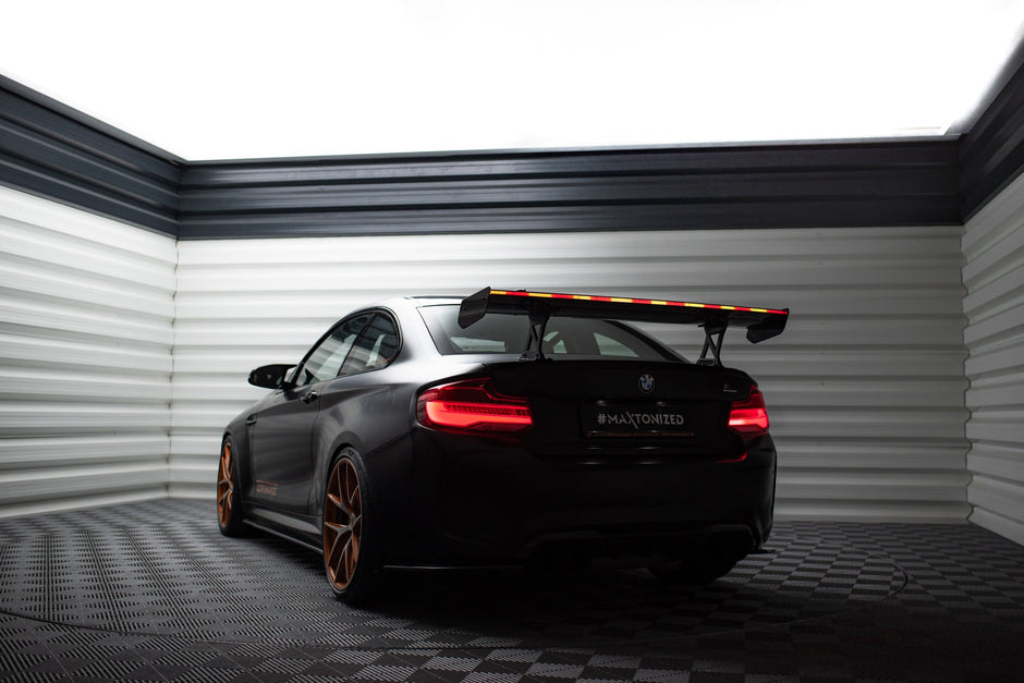 Kolfiberspoiler med inre fästen + LED för BMW M2 F87 / 2 / 2 M-Pack F22