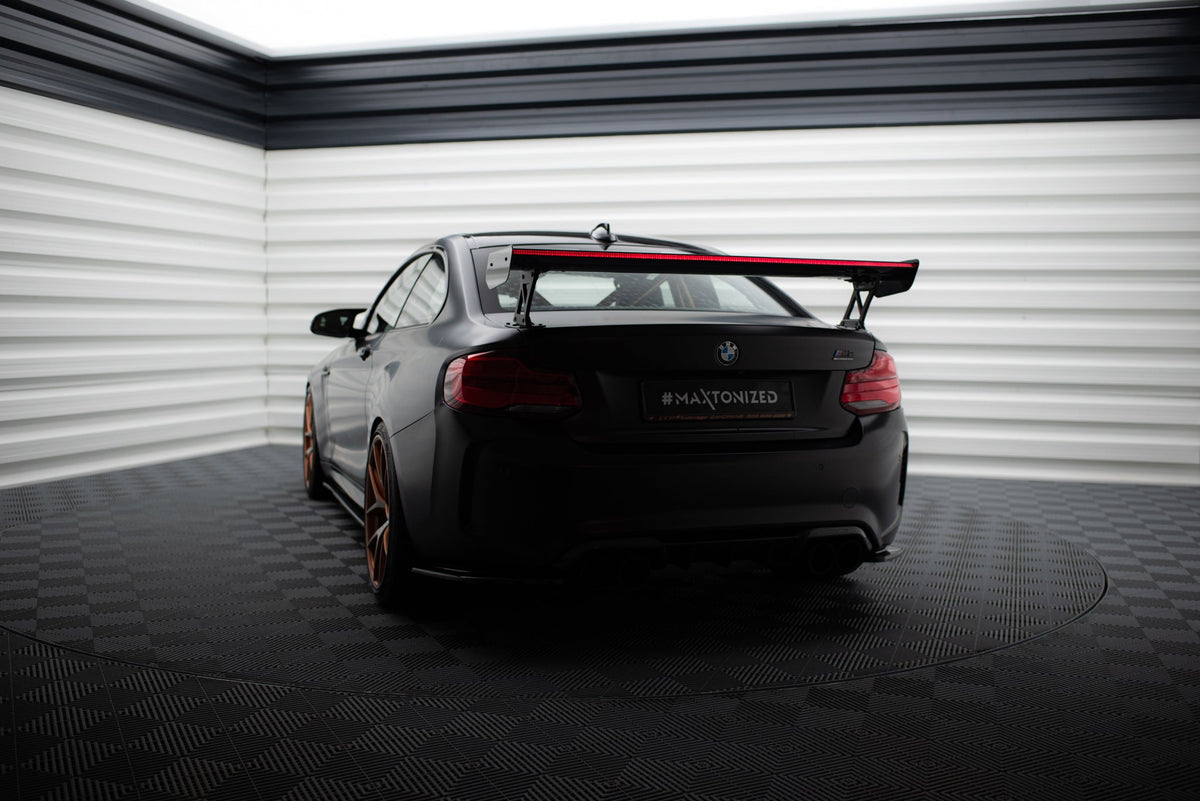 Kolfiberspoiler med yttre fästen + LED för BMW M2 F87 / 2 / 2 M-Pack F22