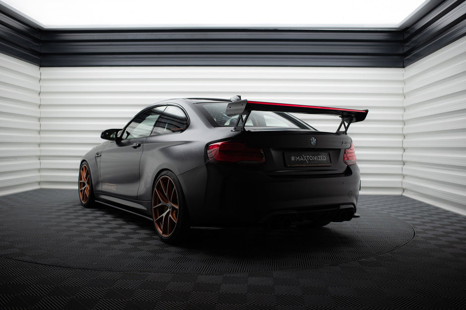 Kolfiberspoiler med yttre fästen + LED för BMW M2 F87 / 2 / 2 M-Pack F22