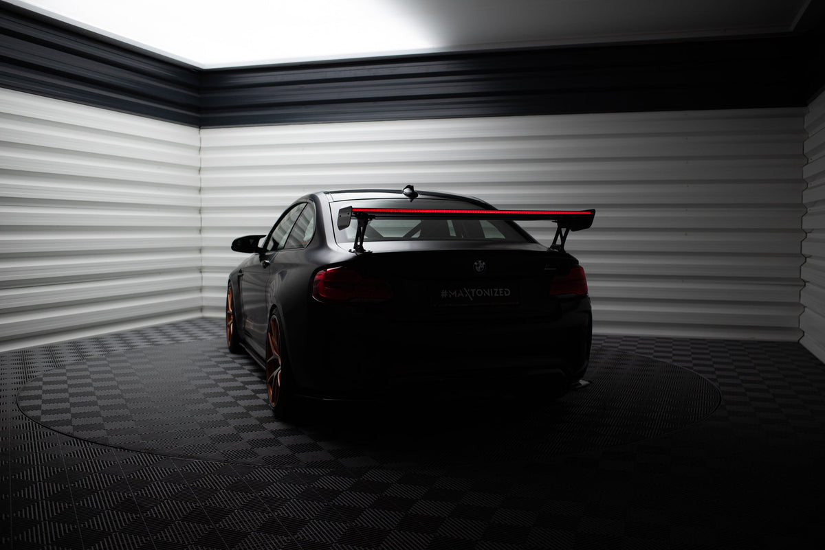 Kolfiberspoiler med yttre fästen + LED för BMW M2 F87 / 2 / 2 M-Pack F22