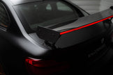 Kolfiberspoiler med yttre fästen + LED för BMW M2 F87 / 2 / 2 M-Pack F22