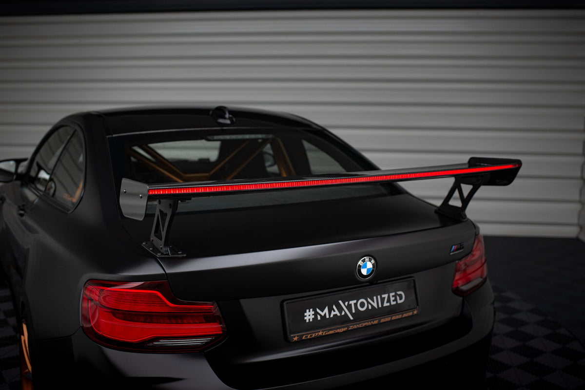 Kolfiberspoiler med yttre fästen + LED för BMW M2 F87 / 2 / 2 M-Pack F22