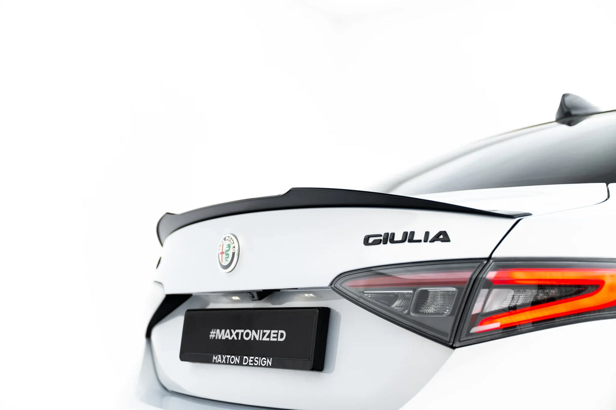 Spoilerläpp för Alfa Romeo Giulia