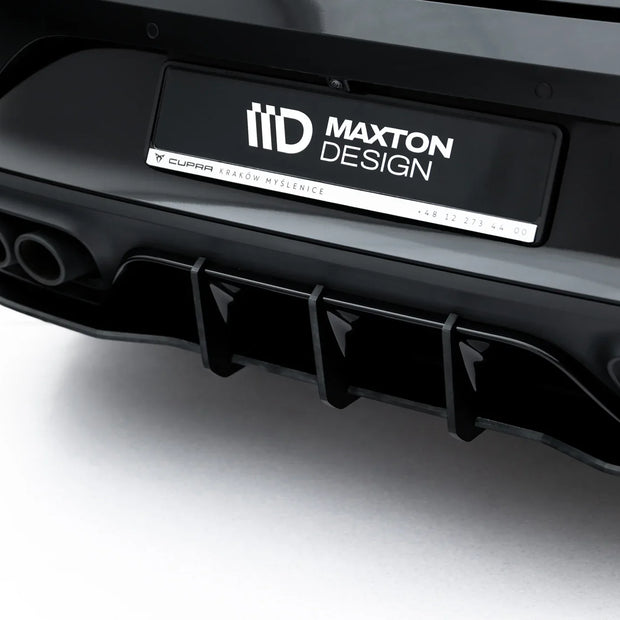 Street Pro Bakre Diffuser + Flaps för Cupra Leon Hatchback Mk1 Facelift