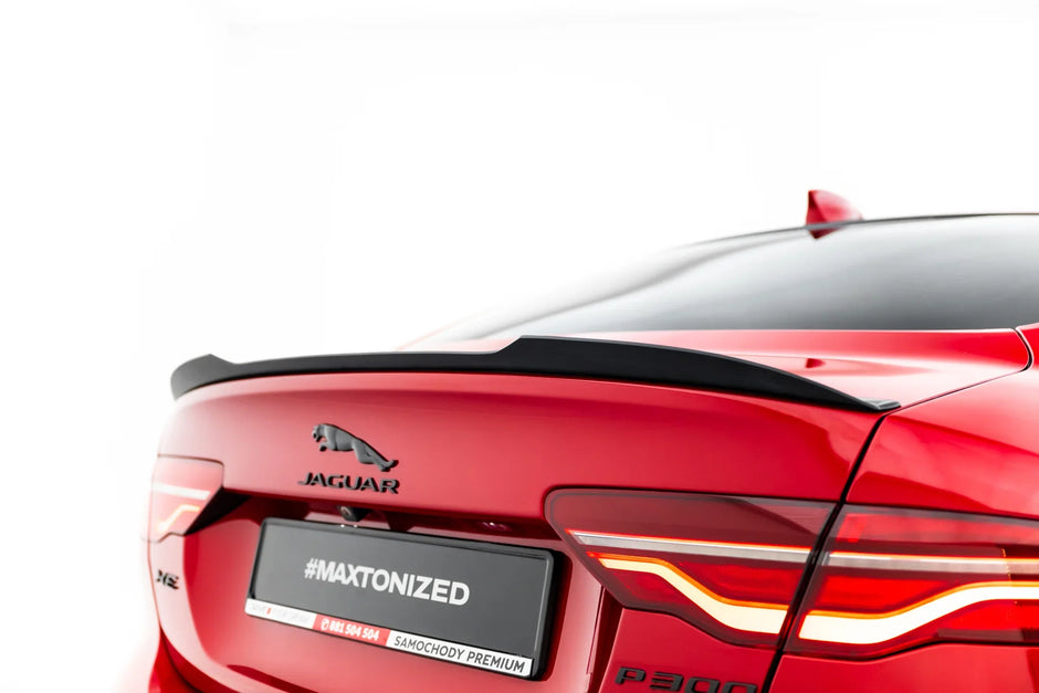 Spoilerläpp för Jaguar XE R-Dynamic X760 Facelift