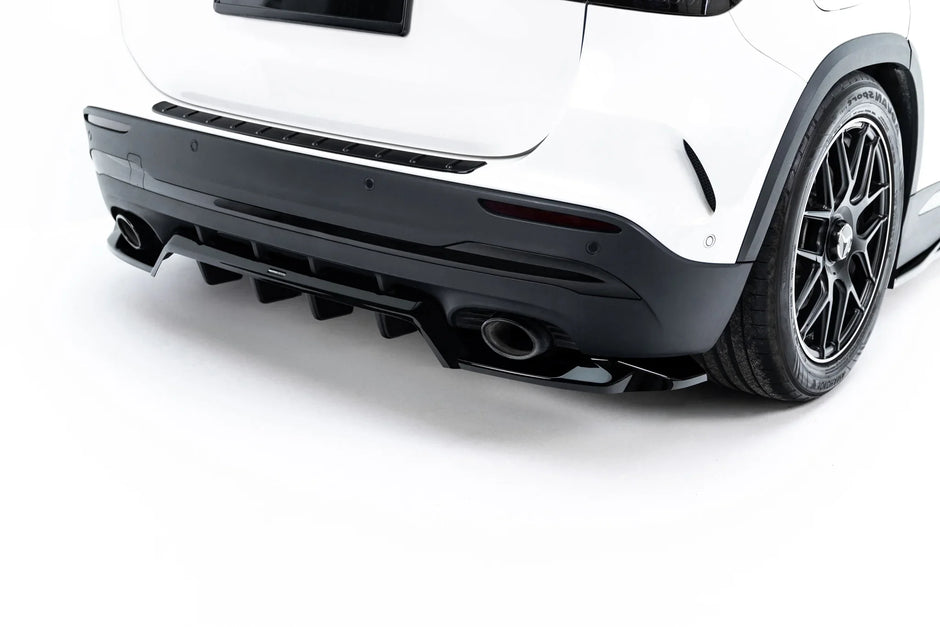 Bakre Splitter (with vertical bars) för Mercedes-AMG GLA 35 H247
