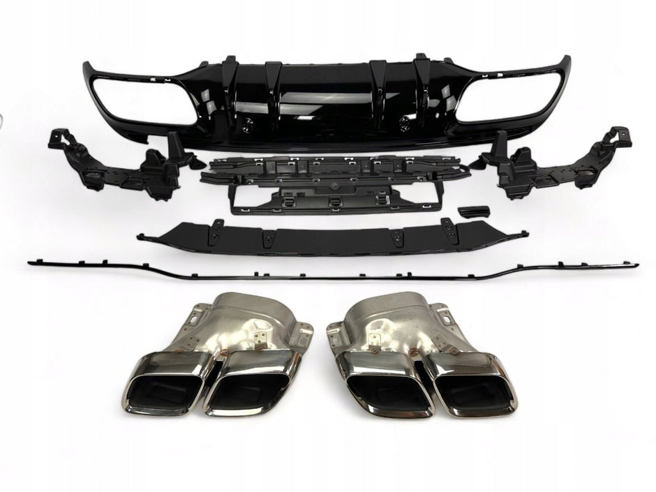 C63 AMG Style Bakdiffusor & Endrör (Krom) – Mercedes-Benz C-Klass (W205 Sedan / S205 Kombi 2014–2021)