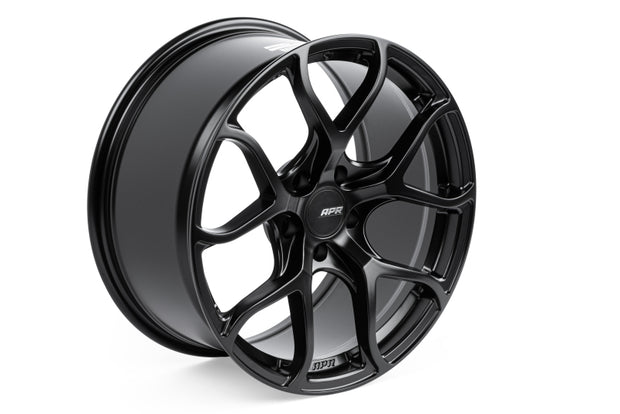 APR A01 Flow Formed 18x8.5 ET45 5x112 – Fälg i Satinsvart