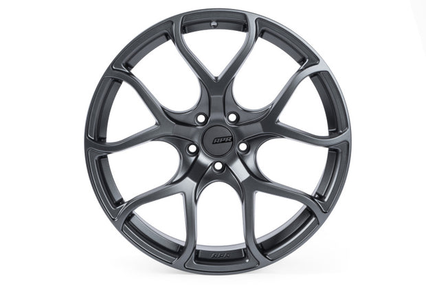 APR A01 Flow Formed 20x9 ET42 5x112 – Fälg i Gunmetalgrå