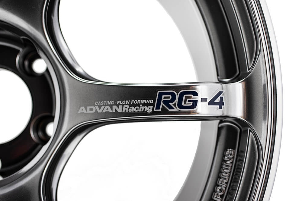 Advan RG-4 18x9.5 ET45 5x100 – Fälg, Racing Hyper Svart & Svarvad Kant