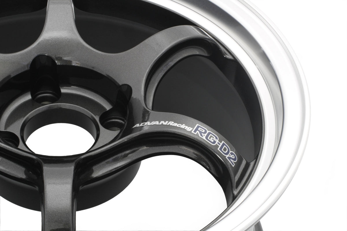 Advan RG-D2 18x7.5 ET50 5x100 – Fälg i Machining & Svart Gunmetallic