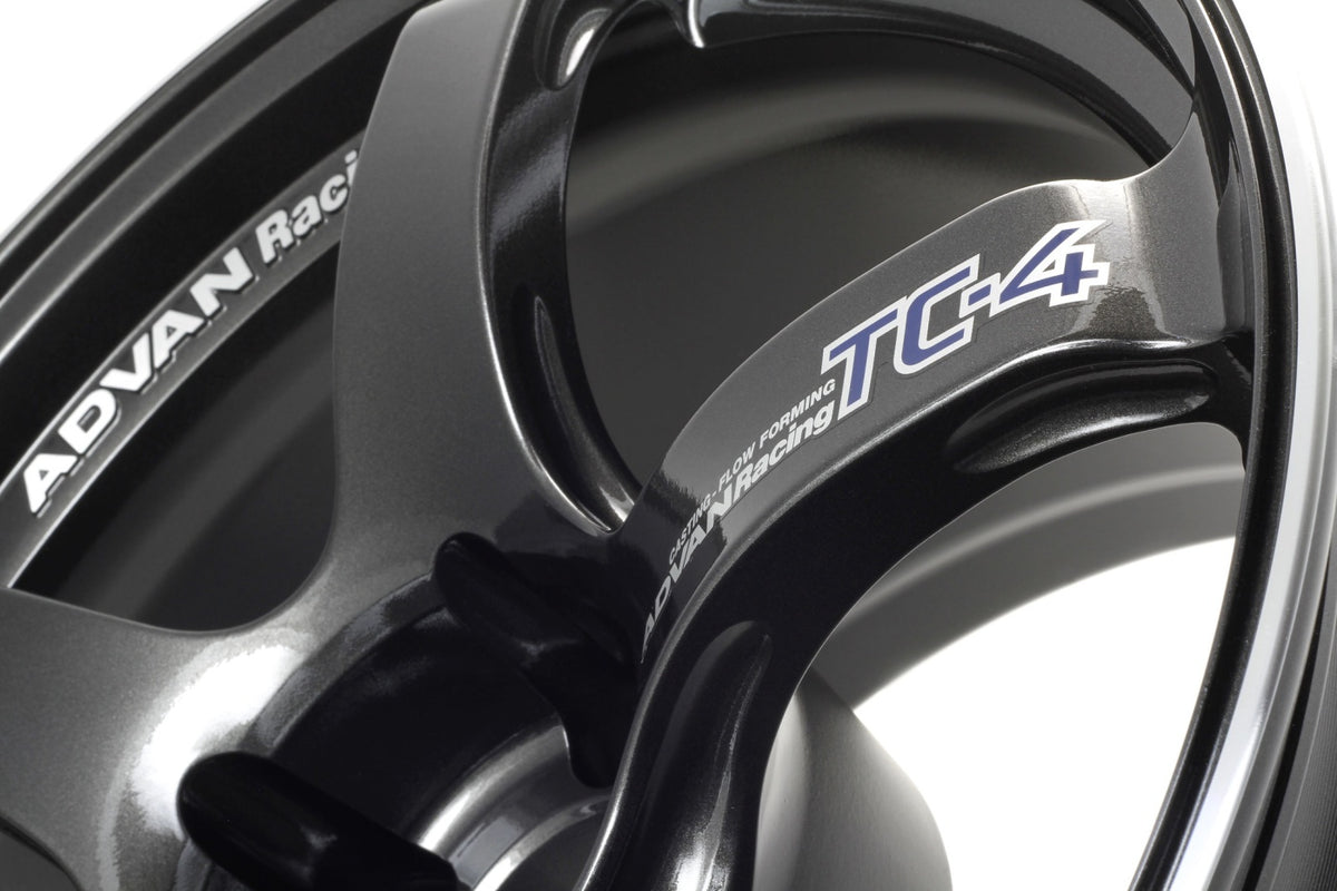 Advan TC4 17x9 ET45 5x114.3 – Fälg, Racing Svart Gunmetallic & Ring