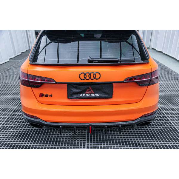 AE Design Aerodynamiskt paket i carbon för Audi RS4 B9.5 Facelift – bild 13