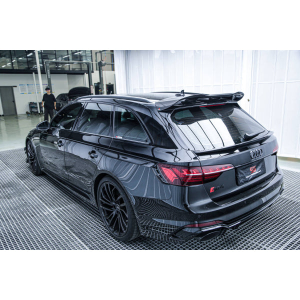 AE Design Aerodynamiskt paket i carbon för Audi RS4 B9.5 Facelift – bild 4
