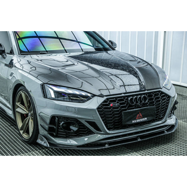 Ventilerad motorhuv i pre-preg carbon för Audi RS5 B9.5