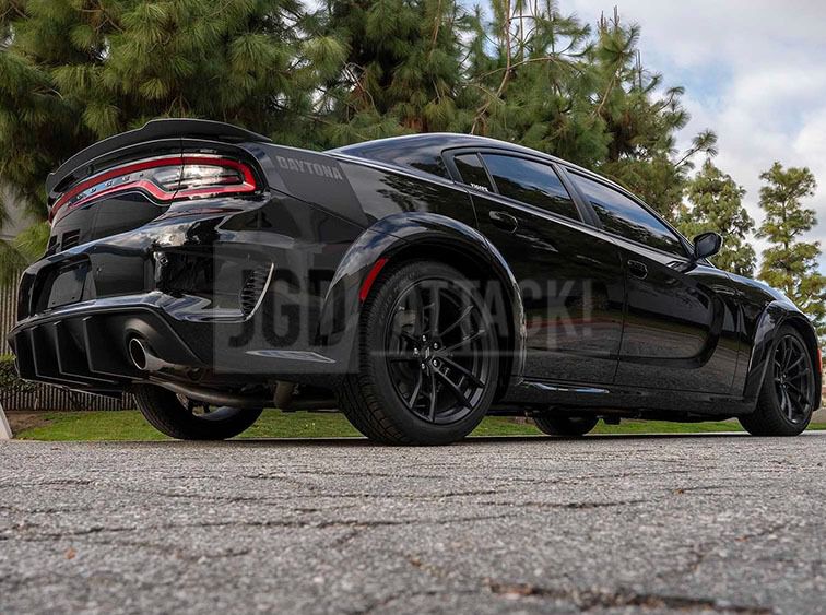 Body Kit – Hellcat 2020+ Style – Front & Rear Bumper, Widebody, Diffuser, Side Skirts (CHARGER (19)