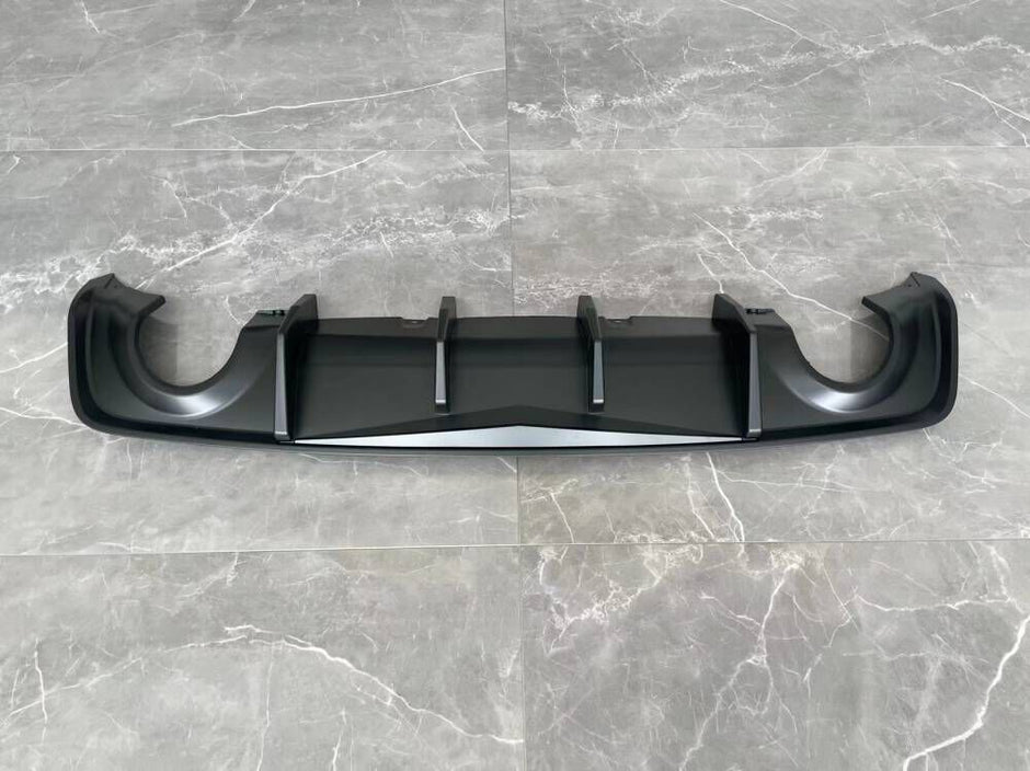 Rear Diffuser with Fins (11)