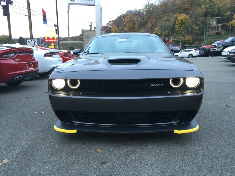 Front Bumper Lip Splitter Guard (CHALLENGER 15-23 HELLCAT) (3)