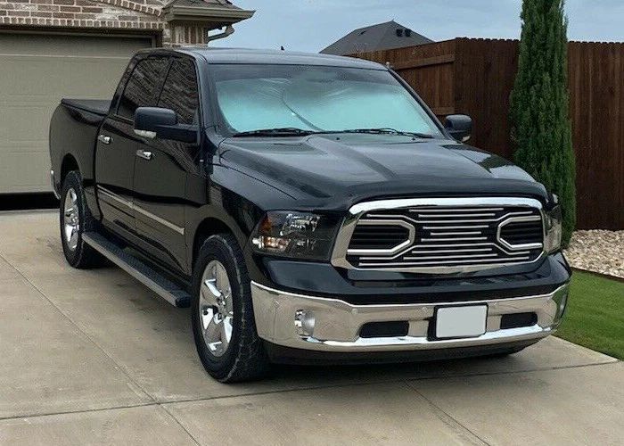 6NM18SZ0AA Upper Grille (6)