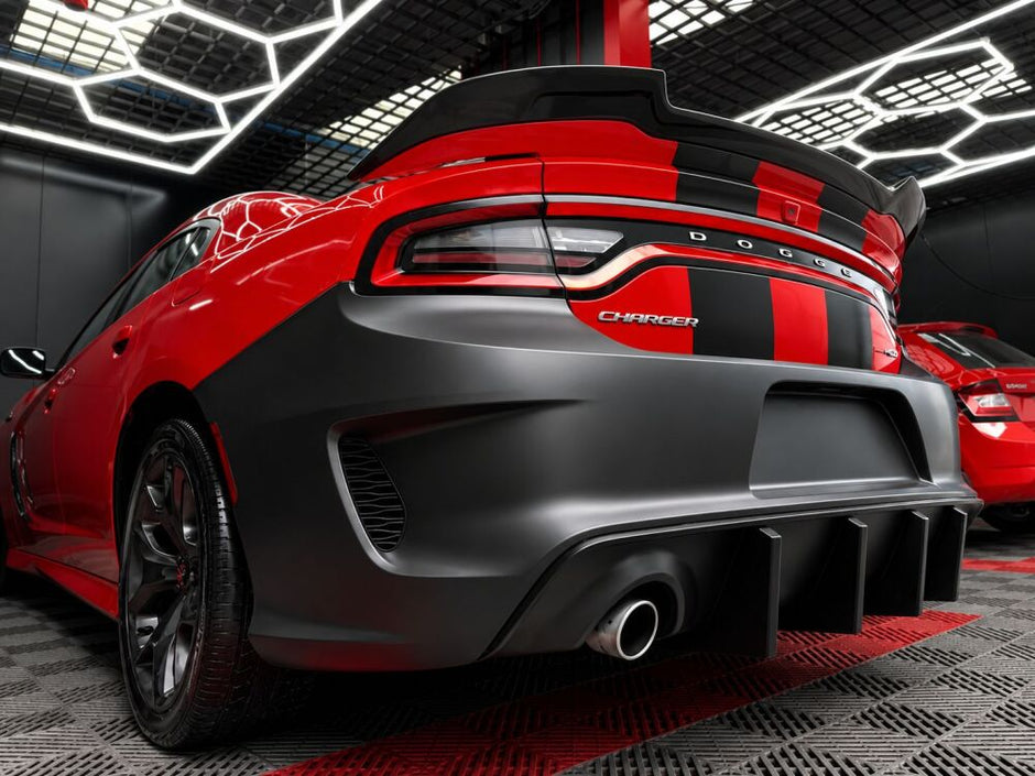 Rear Bumper & Diffuser w/ Fins (5)