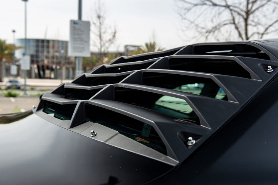 IK Style Rear Window Louvers (4)