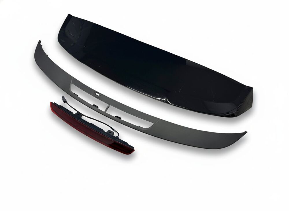 Rear Spoiler with Brake Light (3)
