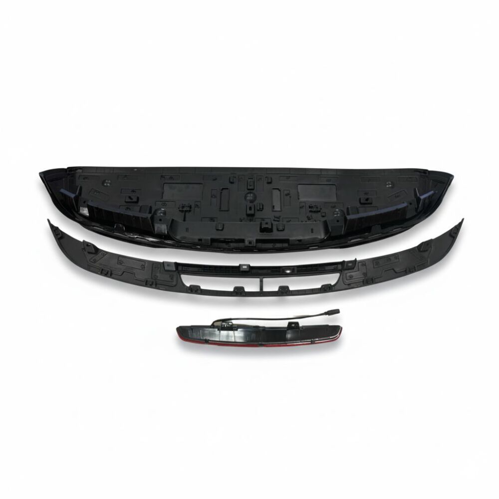 Rear Spoiler with Brake Light (4)