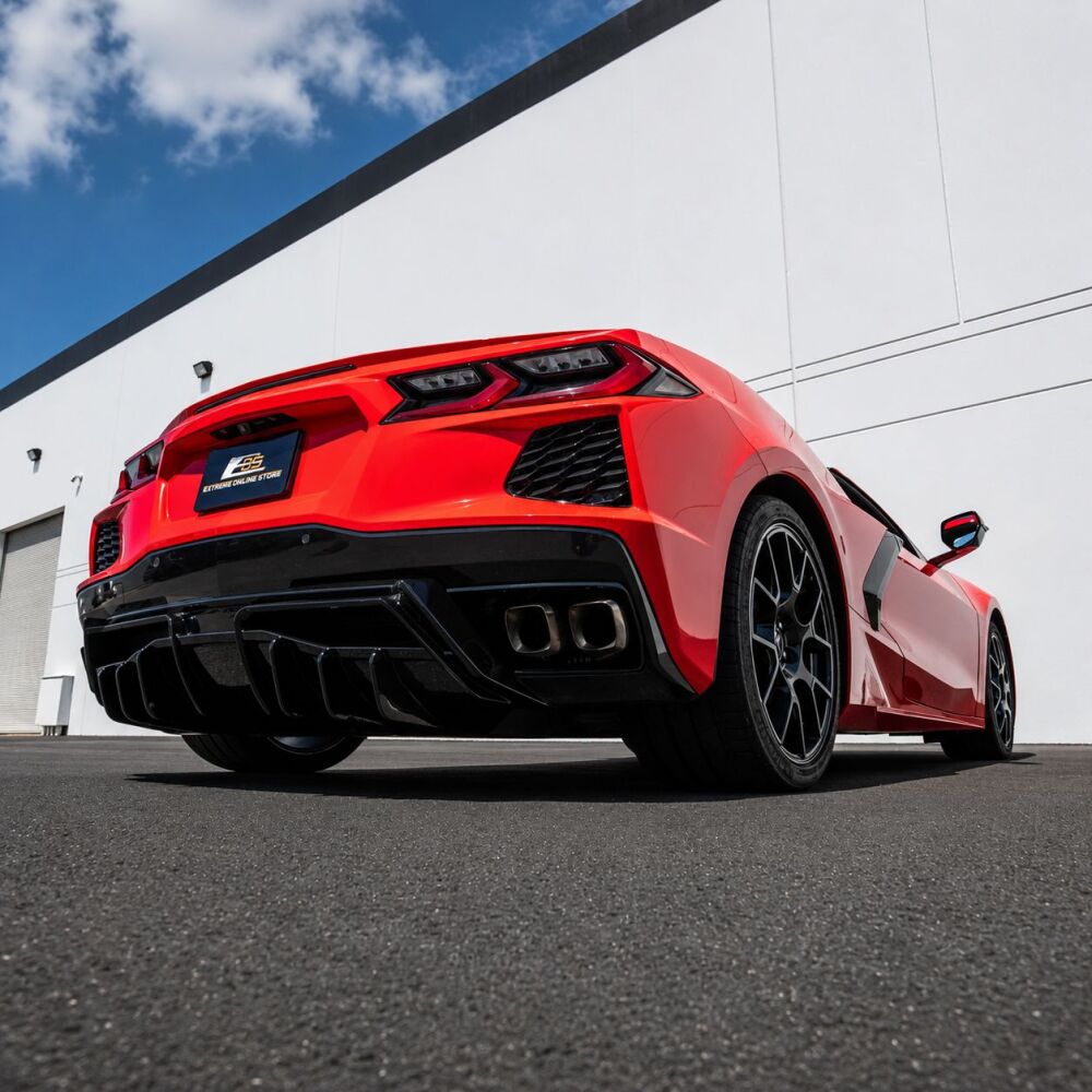 EOS Rear Diffuser Cover Panel With Fins (7)