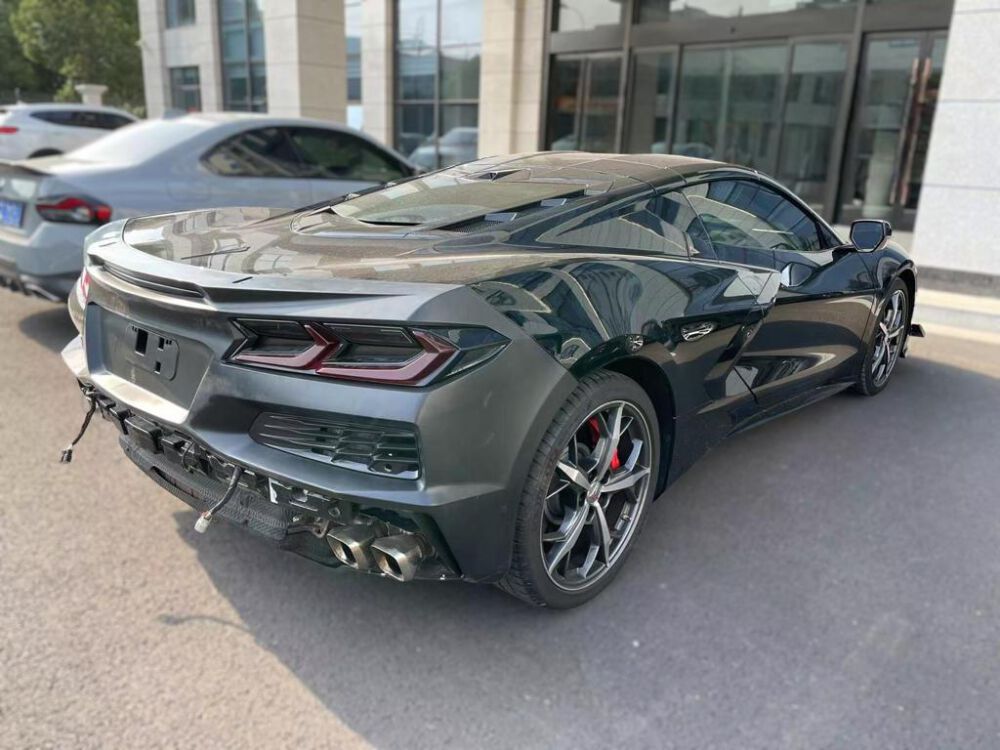 Rear Bumper – Z06 Style (CORVETTE C8 20-26 Stingray) (4)