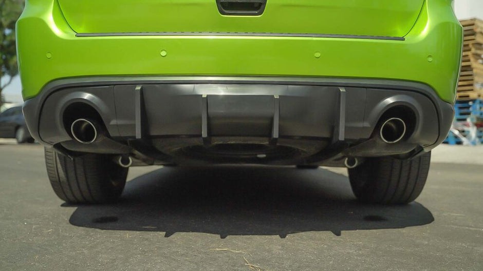 Rear Diffuser With Tow Hook Cover (4)