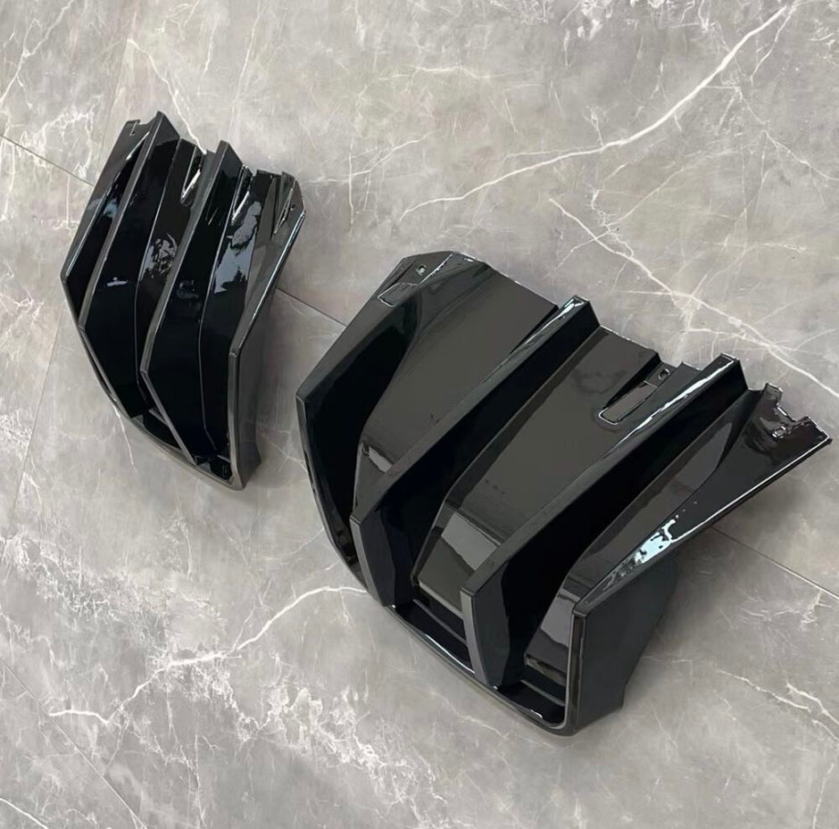 Rear Diffuser Extensions With Fins (7)