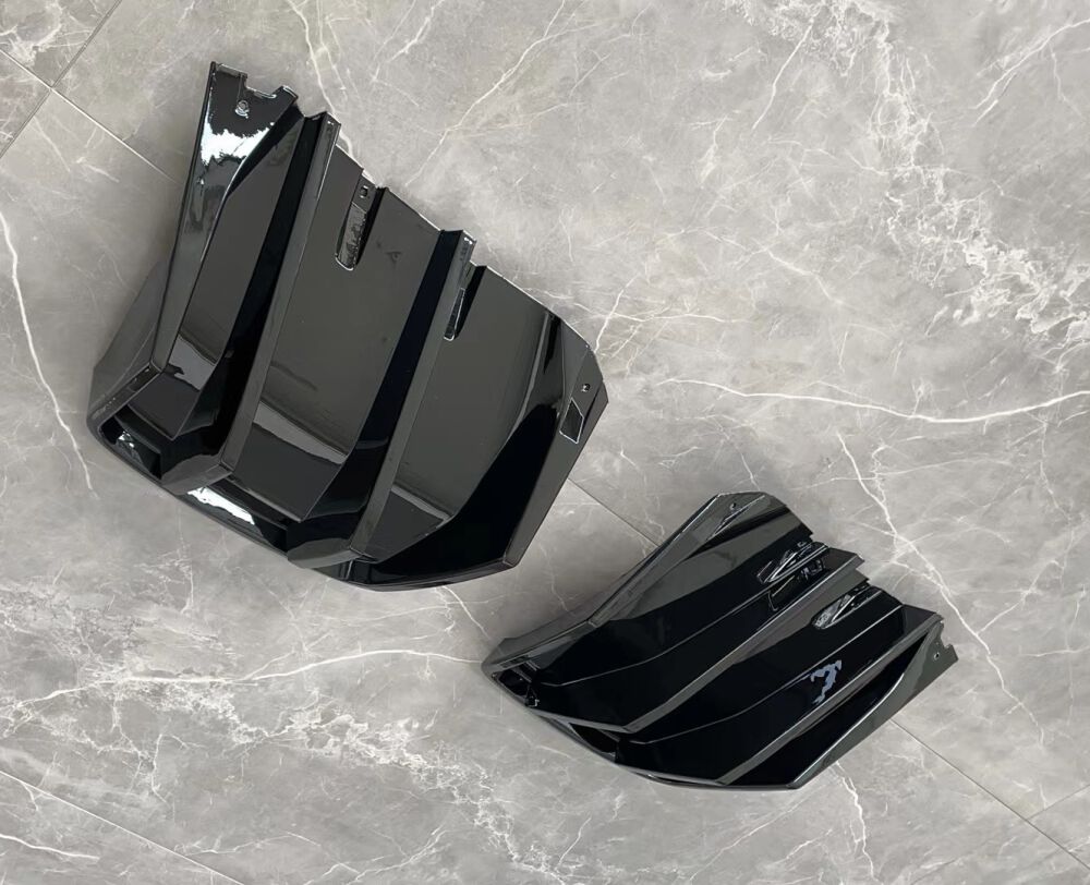 Rear Diffuser Extensions With Fins (8)