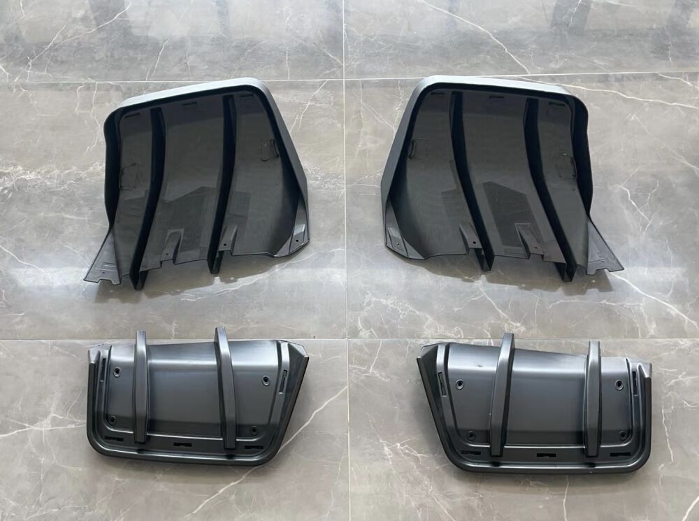 Rear Diffuser Extensions With Fins (6)