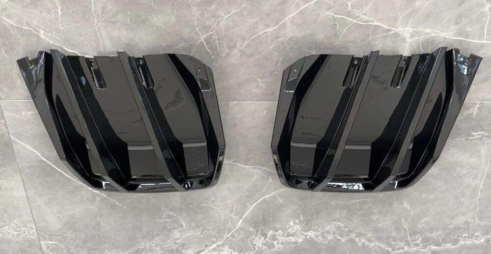 Rear Diffuser Extensions With Fins (5)