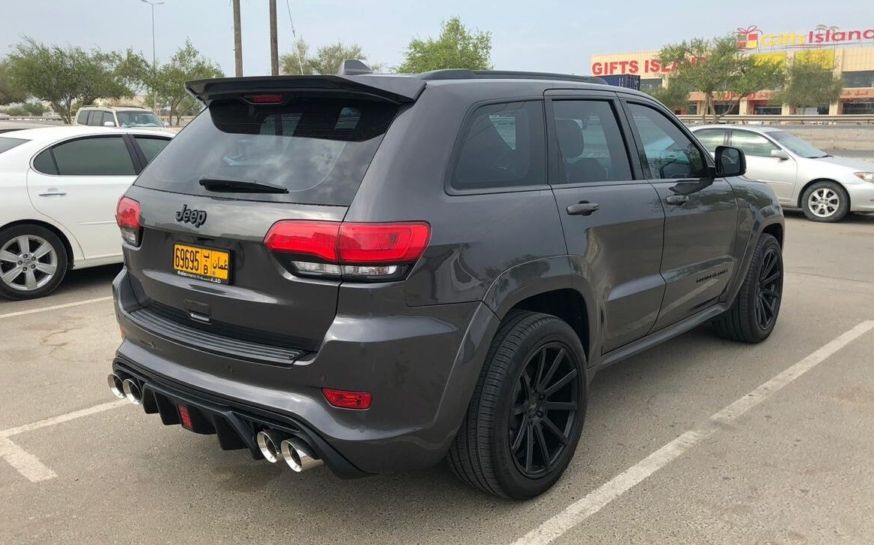 Rear Bumper Diffuser Quad Exhaust Tips with LED (6)