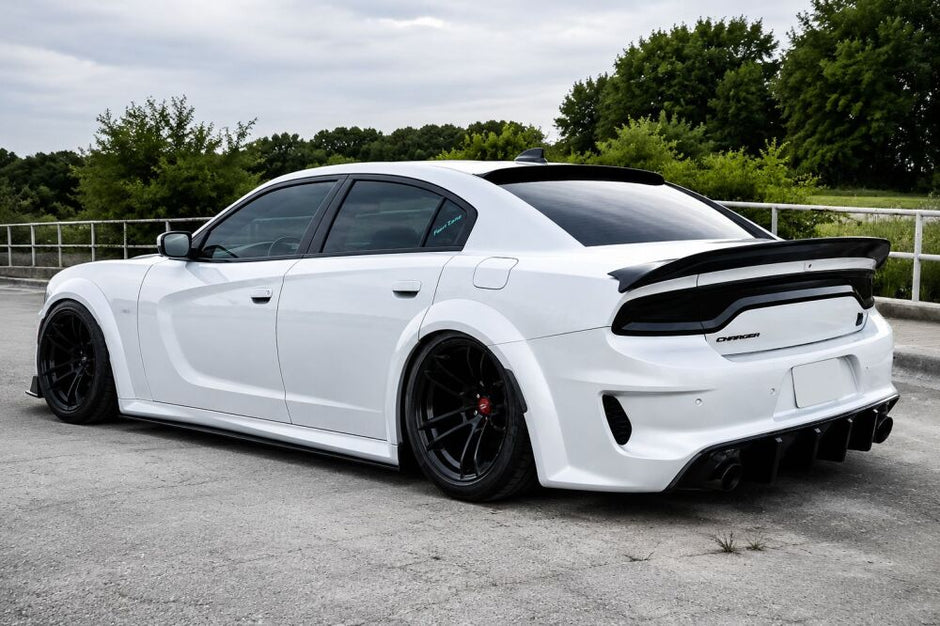 Rear Spoiler (5)