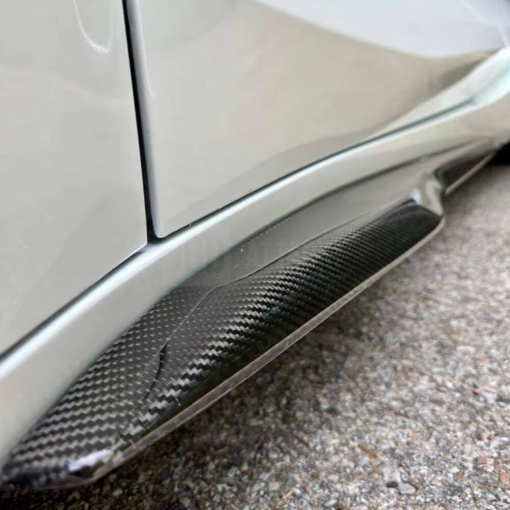 Side Skirts – Carbon Fiber (CORVETTE C8 23-26 Z06) (5)