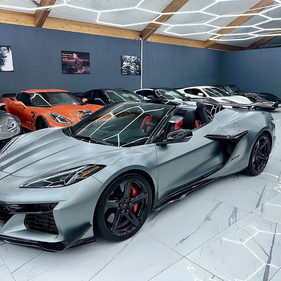 Side Skirts – Gloss Black (CORVETTE C8 23-26 Z06) (7)