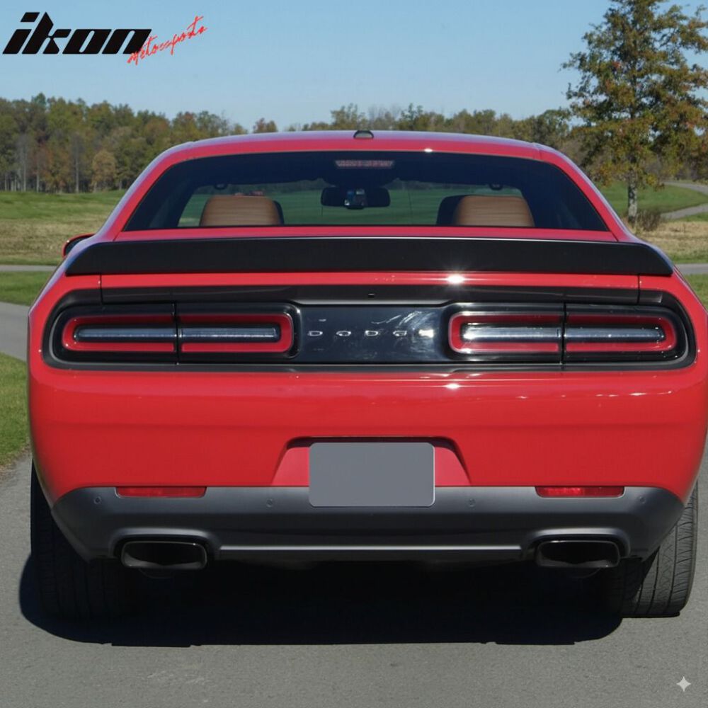 Rear Spoiler (4)