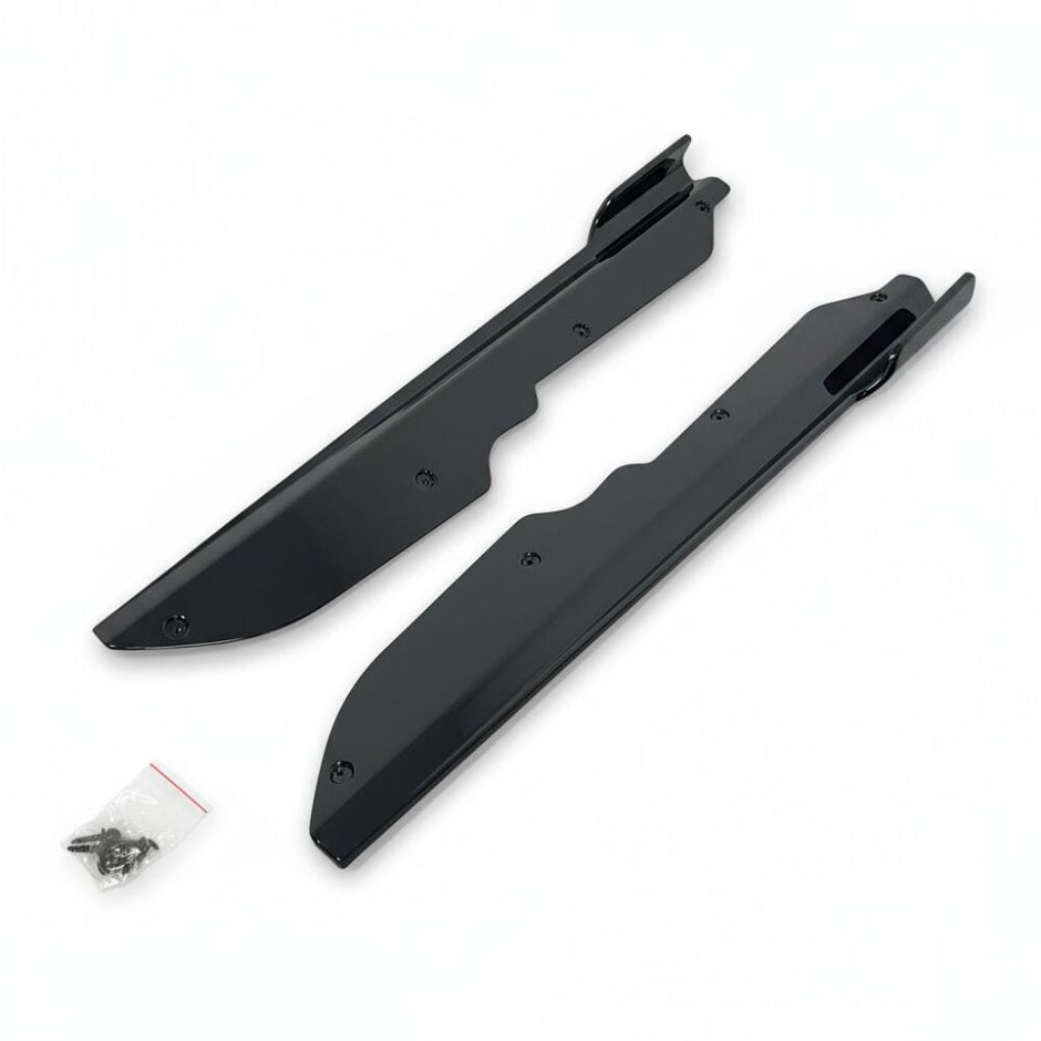 Side Skirts – V2 Style – Gloss Black (CORVETTE C8 20-26 Stingray) (2)