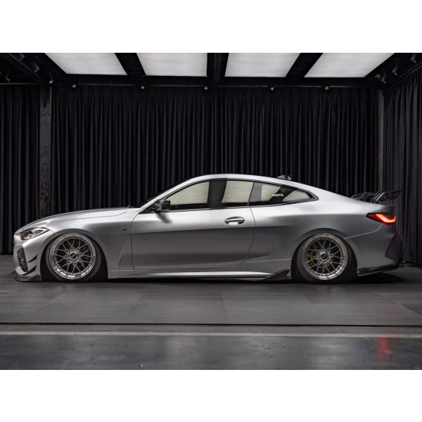 TAKD aerokit i pre-preg carbon med vinge och spegelkåpor för BMW 4-serie G22 – bild 3
